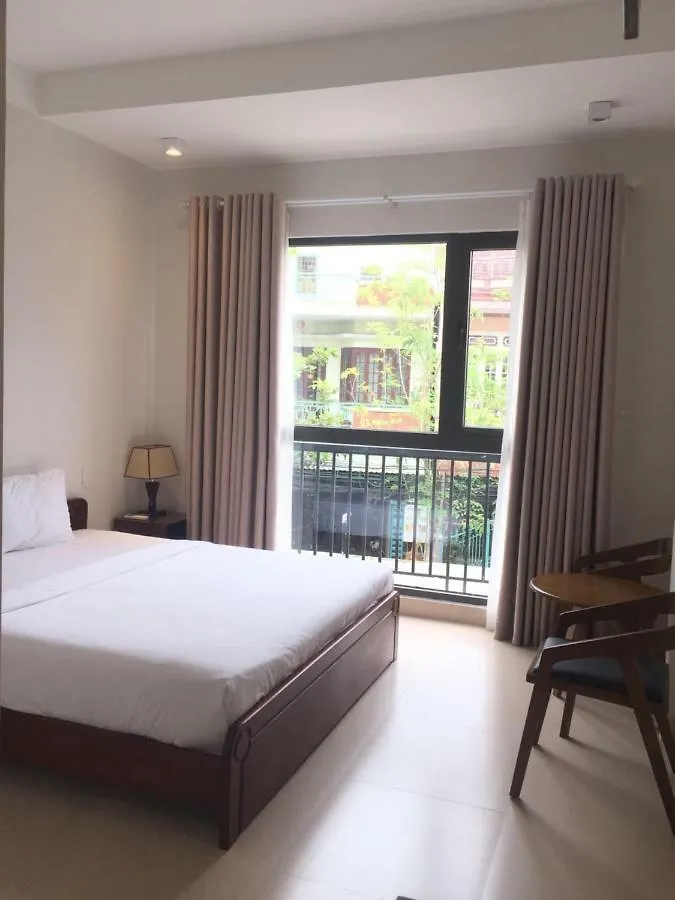 Backhome Hostel & Bar Hội An