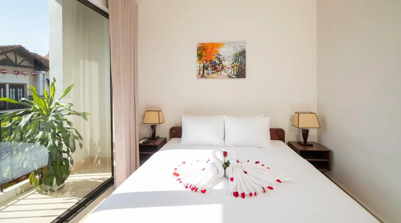 Backhome Hostel & Bar Hoi An 0*,  Vietnam