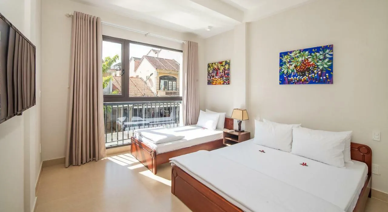 Backhome Hostel & Bar Hoi An Vietnam